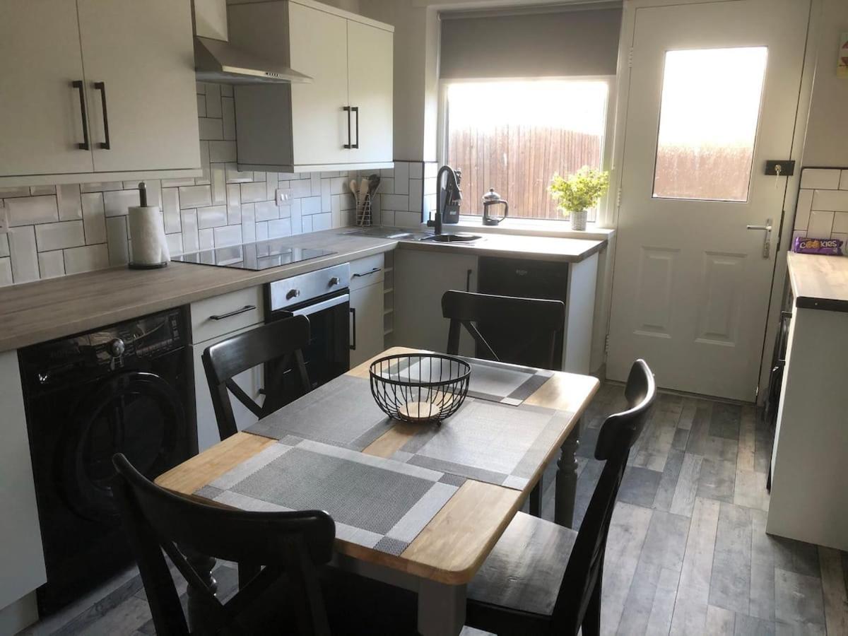 Rowan Place 5 Bedroom Off Street Parking Accommodation Durham Exteriör bild